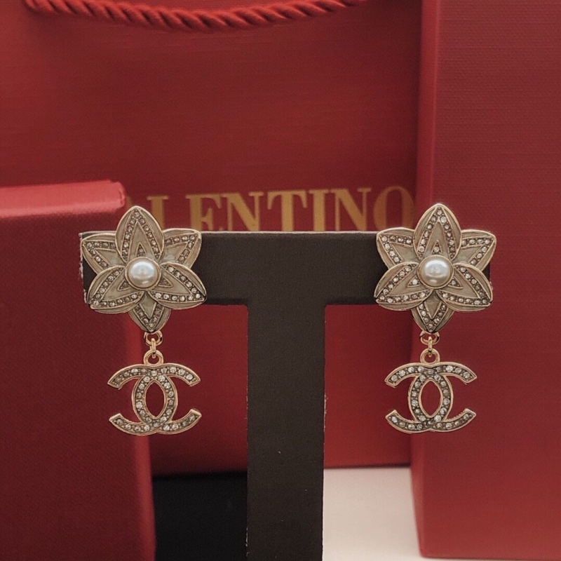 Ch**el earrings